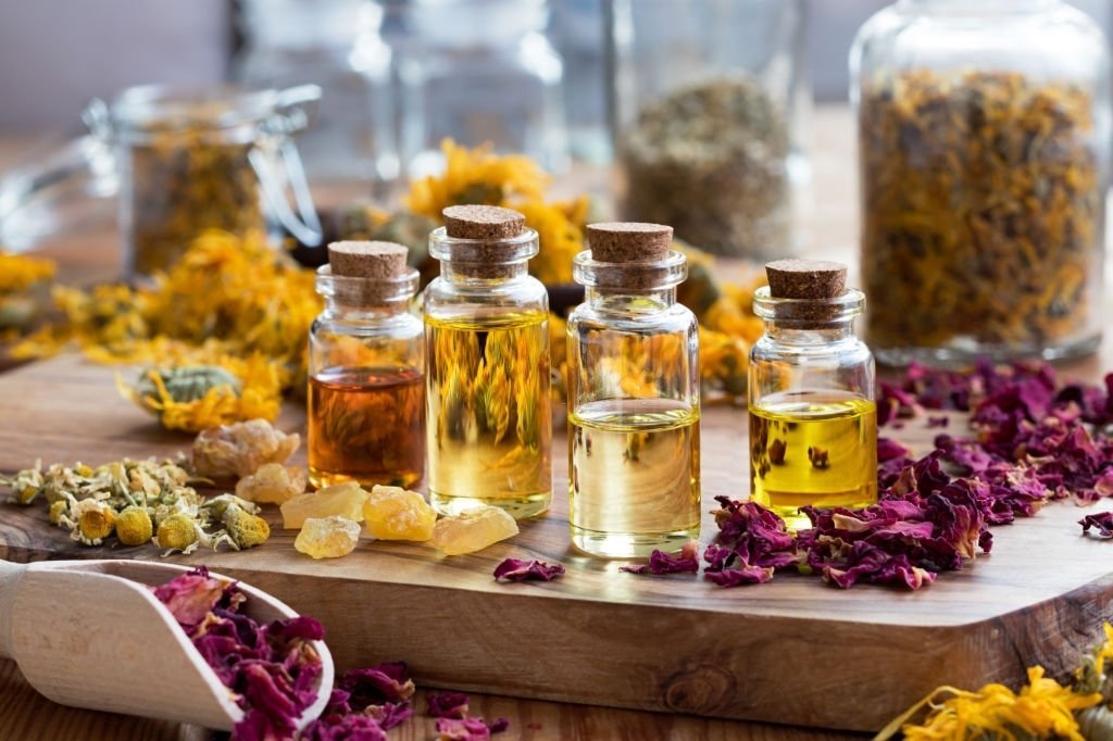 A Beginner's Guide to Using Essential Oils