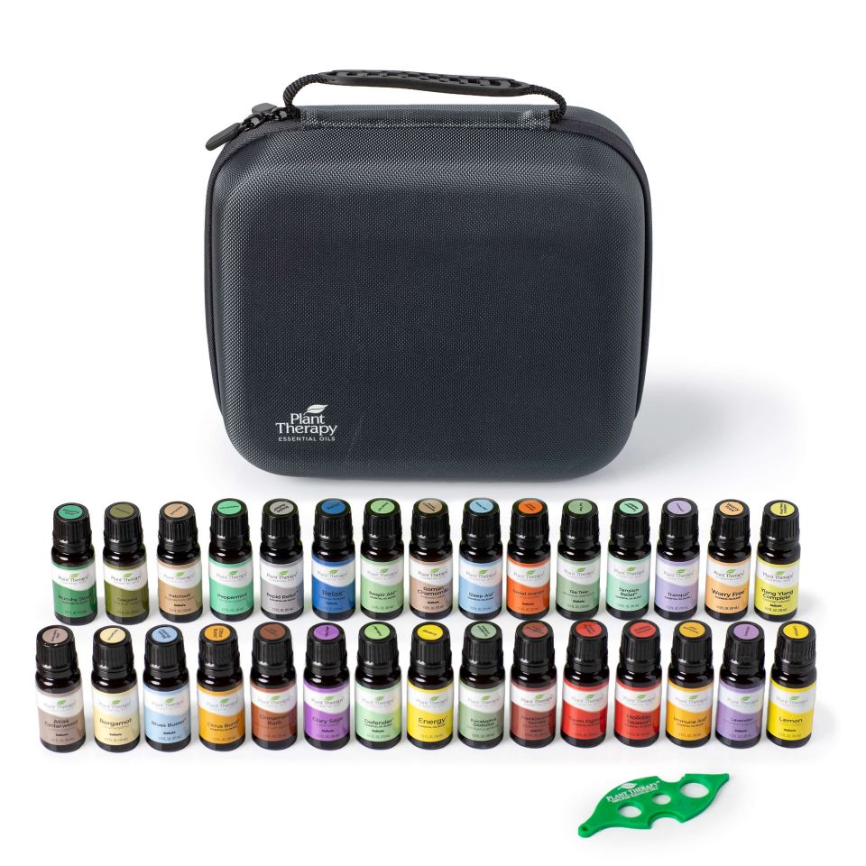 Plant Therapy 15 &amp; 15 Essential Oil Set with Carrying Case